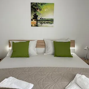  Апартаменты Relaxing Bucharest Airport Residences & Therme-self Check-in
