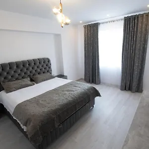 Happy Place Bucureşti